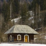 traditional-architecture-neamt-county-bicajel-valley