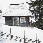 traditional-architecture-surduc-road