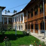 Văratec Monastery