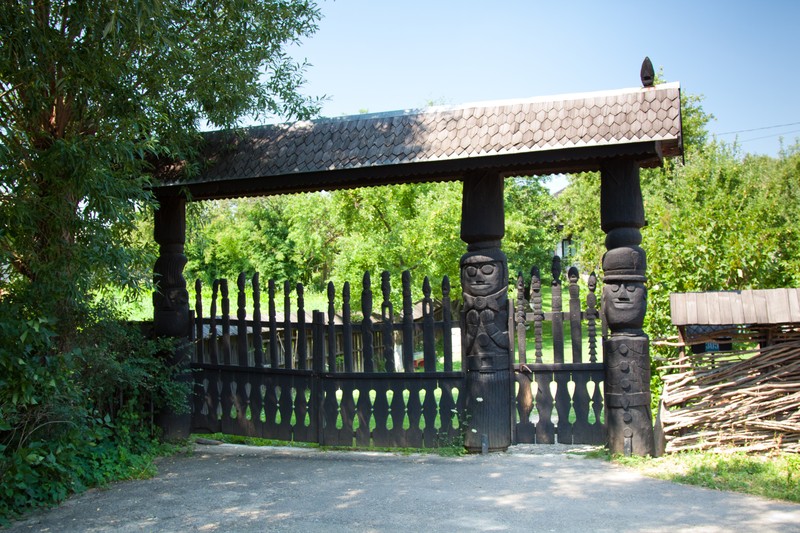 Tradition and continuity at Neculai Popa Museum from Tarpesti